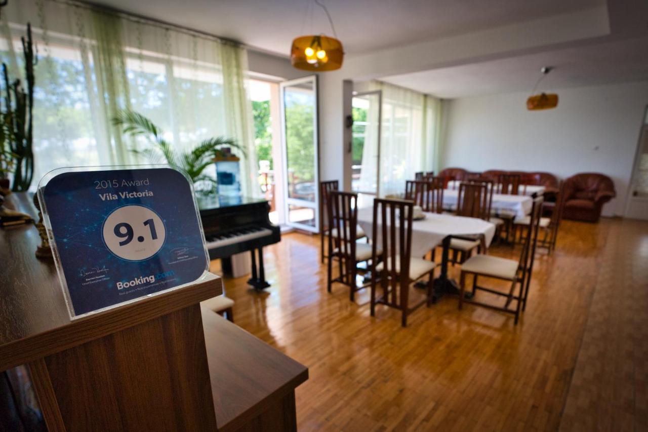Vila Victoria Râmnicu Vâlcea Eksteriør bilde