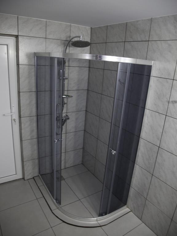 Vila Victoria Râmnicu Vâlcea Eksteriør bilde