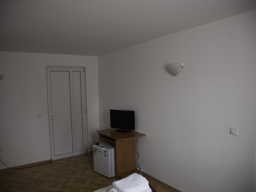 Vila Victoria Râmnicu Vâlcea Eksteriør bilde